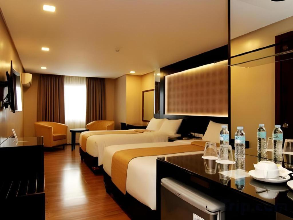 Grand Xing Imperial Hotel Iloilo City Ngoại thất bức ảnh