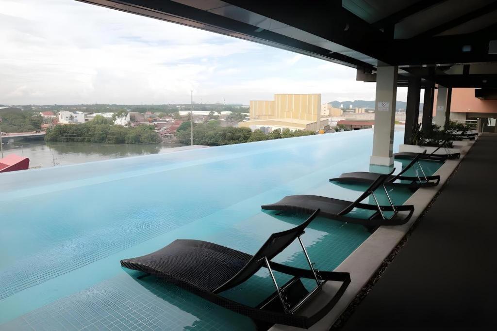 Grand Xing Imperial Hotel Iloilo City Ngoại thất bức ảnh